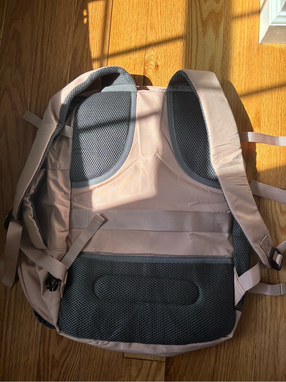 Taygeer Travel Backpack for Women, Carry On Backpack - Picture 4 of 4